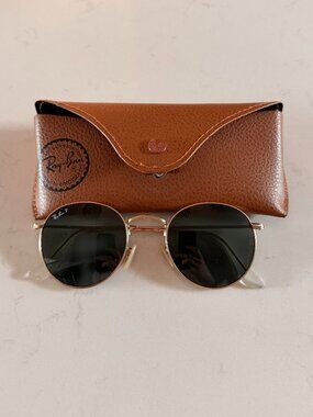 Ray-Ban Round Polarized Sunglasses